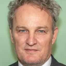 積遜卡克 - 詭墓演員 飾演Louis Creed