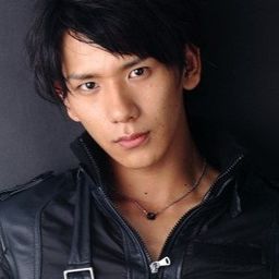 Gaku Matsuda 飾演 Zack / Kamen Rider Knuckle