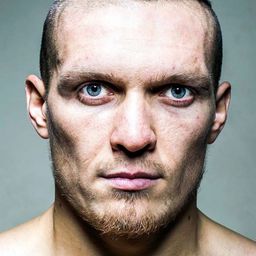 Oleksandr Usyk 飾演 Self