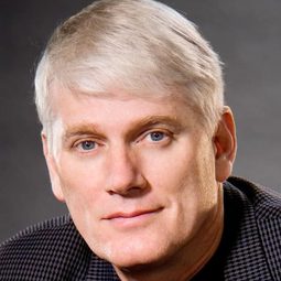 Mike Richardson - Neil Gaiman Live at the Aladdin演員 飾演himself