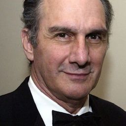 Anthony Herrera 飾演 Mandrake