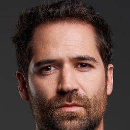 馬奴·賈西亞-魯爾福 飾演 Reuben Delgado