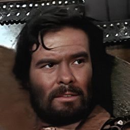 Simón Arriaga - Compañeros演員 飾演Mongo Henchman (uncredited)