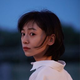 吳雅君 飾演 Zeng Yang