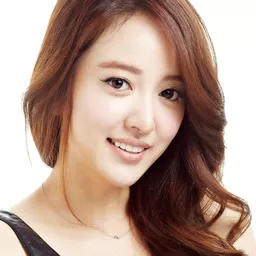 李世恩 飾演 Lee Su-jin