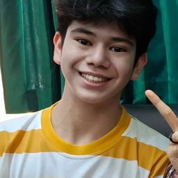 Yusuf Ozkan - 全境炸裂演員 飾演Street Musician