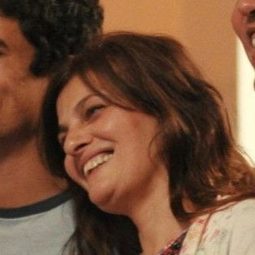 Delinda Kechiche - 宿命，吾愛演員 飾演Amin's mother