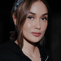 莎拉·維加揚托 - 詭妾演員 飾演New Nyai