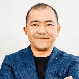 Yerbolat Alkozha 飾演 precinct