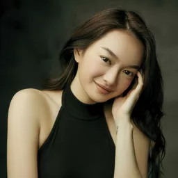 阮玉平安 飾演 Châu