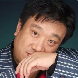 Kwon Yong-woon 飾演 