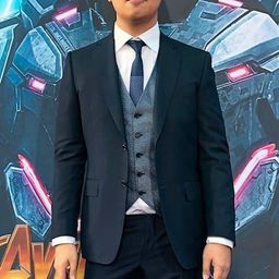 錢德拉·劉 飾演 Bang Joe