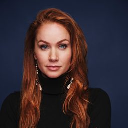 Bertrie Wierenga 飾演 arts