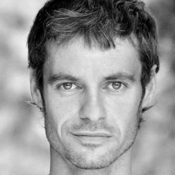 David García Palencia 飾演 Luís