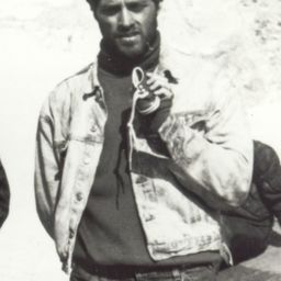 Gian DiDonna - 我們要活著回去演員 飾演Eduardo Strauch