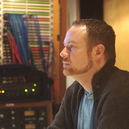 Casey Stone - Navigate This Maze演員 飾演Self