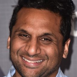 拉維·帕特爾 - 狂奔向聖誕演員 飾演Peter