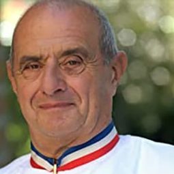 Paul Bocuse 飾演 Himself
