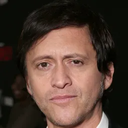 小克利夫頓·柯林斯 - 陽光練習曲演員 飾演Winston