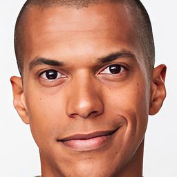 Nicholas Anthony Reid - 末日突襲演員 飾演Sky