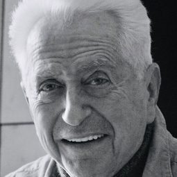 老勞勃·道尼 飾演 Self (archive footage)