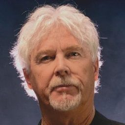 威廉·凱特 - 火花演員 飾演Matanza