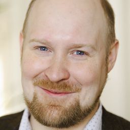 亨里克·多爾辛 飾演 