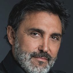 Antonio Cantos - Welcome 2 Ibiza演員 飾演MARGARITA