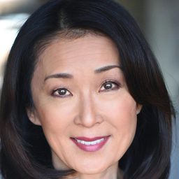 Hira Ambrosino 飾演 Melody