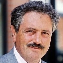 Victor Lanoux - 情斷路易斯安娜演員 飾演Charles de Vigors