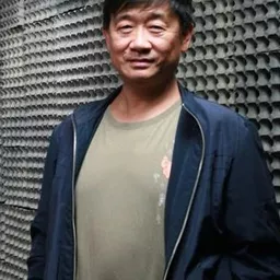 Suen Shu-Pau - 狐蹤諜影導演