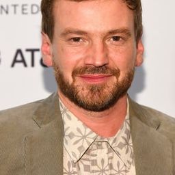 吉葉列莫·菲寧 飾演 Marco