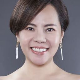 黃錦雯 飾演 Ms. Chen