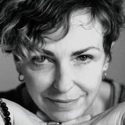 凱特·特瓦 飾演 Diane