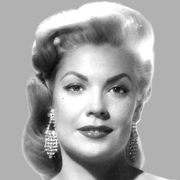 Gale Sherwood 飾演 Betty