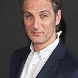 艾那斯多·艾戴理歐 飾演 Alberto