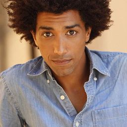 Drew Fonteiro 飾演 Sam