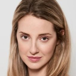 Kelly Craig - 300壯士：斯巴達的逆襲演員 飾演Oracle Girl