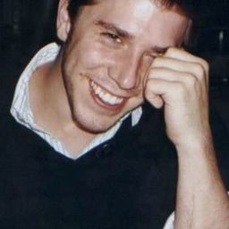 Matt Sadowski-Austin 飾演 Kid