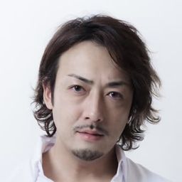 北村敬吾 飾演 Silva Zoldyck