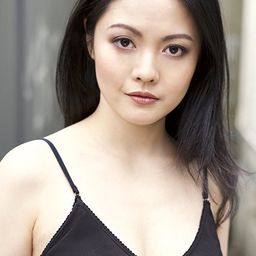 Jenny Wu 飾演 Ling
