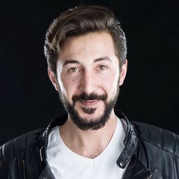 Eren Can Vurucu - 最後一站：救贖演員 飾演Hüseyin'in Yardımcısı