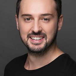 İbrahim Kendirci 飾演 Görkem