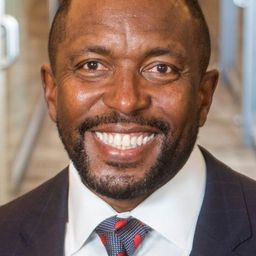 Robin Reed 飾演 Franklin (voice)