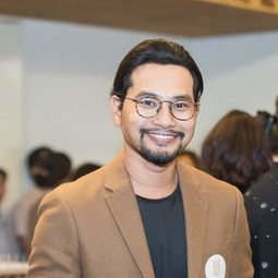 Huỳnh Đông 飾演 Chú Út