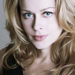 Elena Zhidkova 飾演 La Principessa Eboli