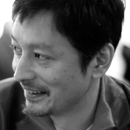 島田 雅彥 飾演 