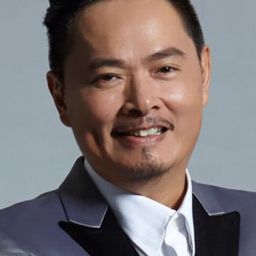 溫紹平 飾演 Professor Pan