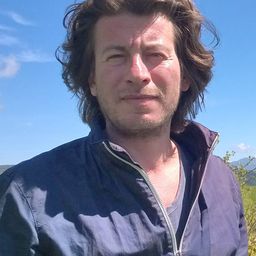 Ferenc Török - Moscow Square導演