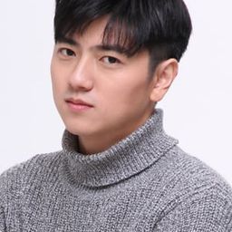 Cheng Zuo 飾演 Seven Days Squad